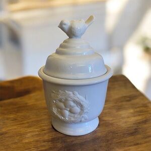 Vintage White Ceramic Ironstone Jar w/Raised bird motif on lid & Nest of eggs
